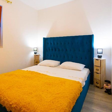 Apartman Angie Makarska Zewnętrze zdjęcie