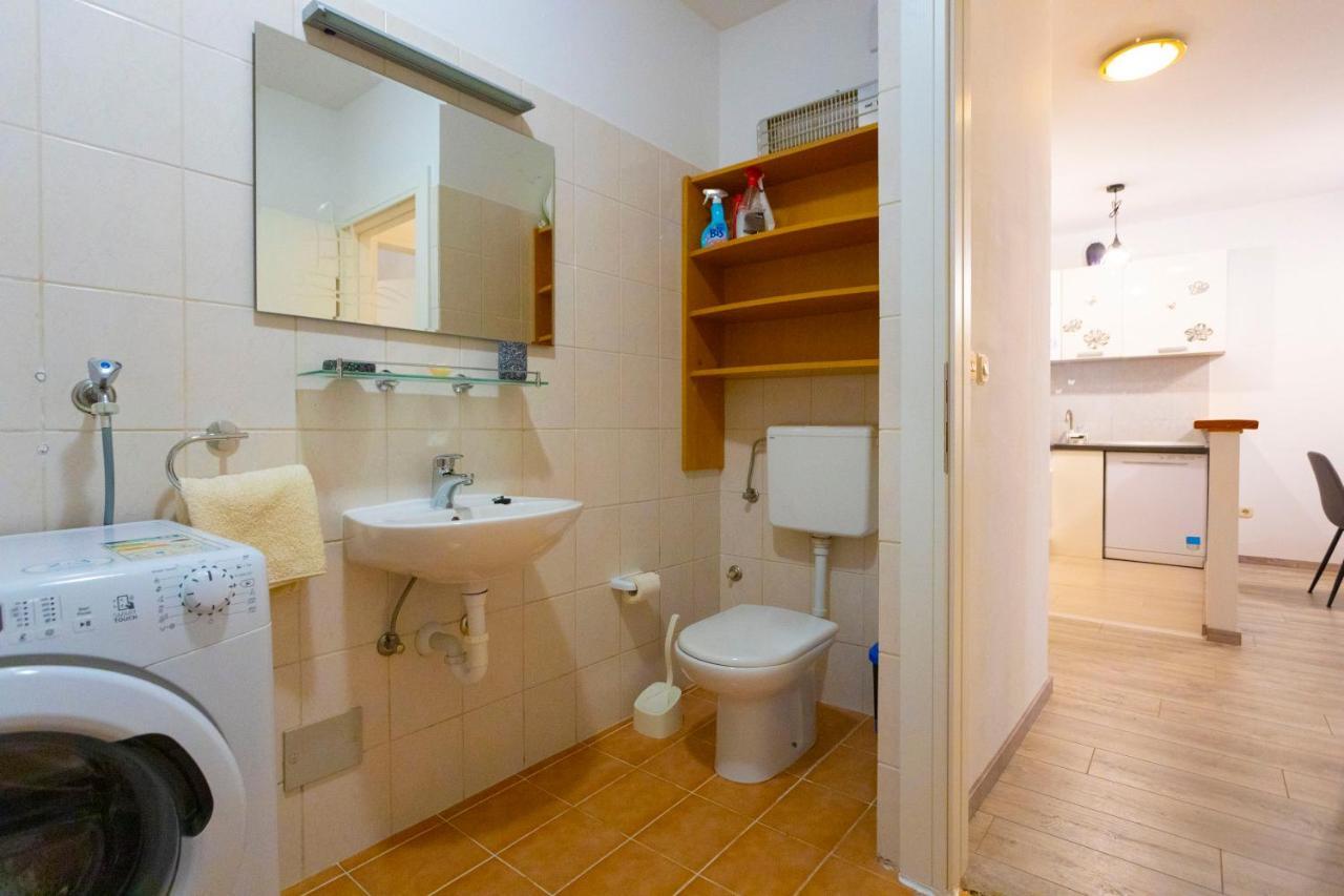 Apartman Angie Makarska Zewnętrze zdjęcie