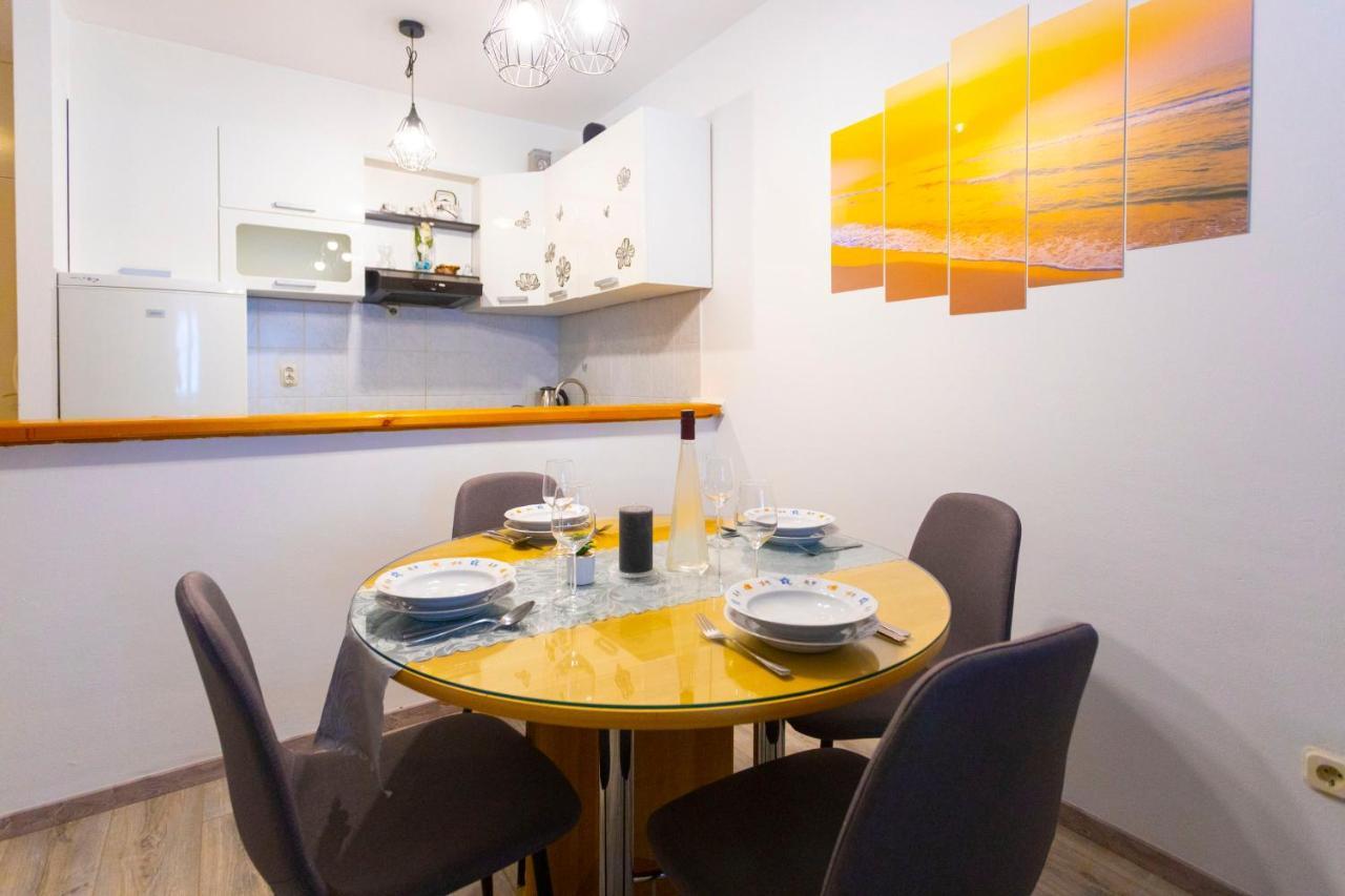 Apartman Angie Makarska Zewnętrze zdjęcie